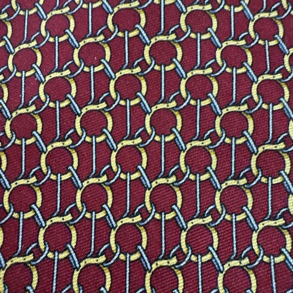 BROOKS BROTHER Basics 100%‎ Silk Red Gold Chain Link Tie USA Made